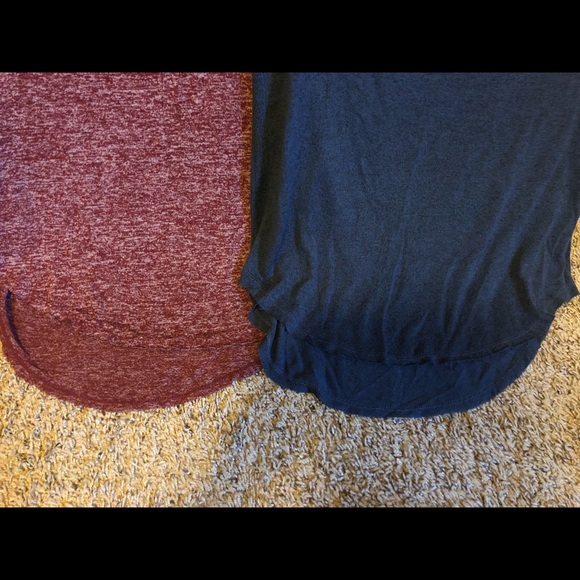 Two Hollister Cold Shoulder Tops - Picture 6 of 6